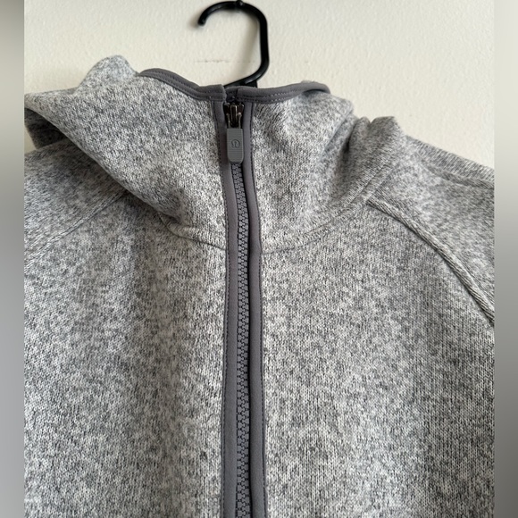 Lululemon quarter zip - Picture 2 of 4
